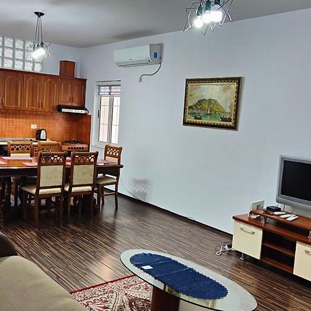 Appartamento Familiare Di Toni Shkodër Exteriör bild